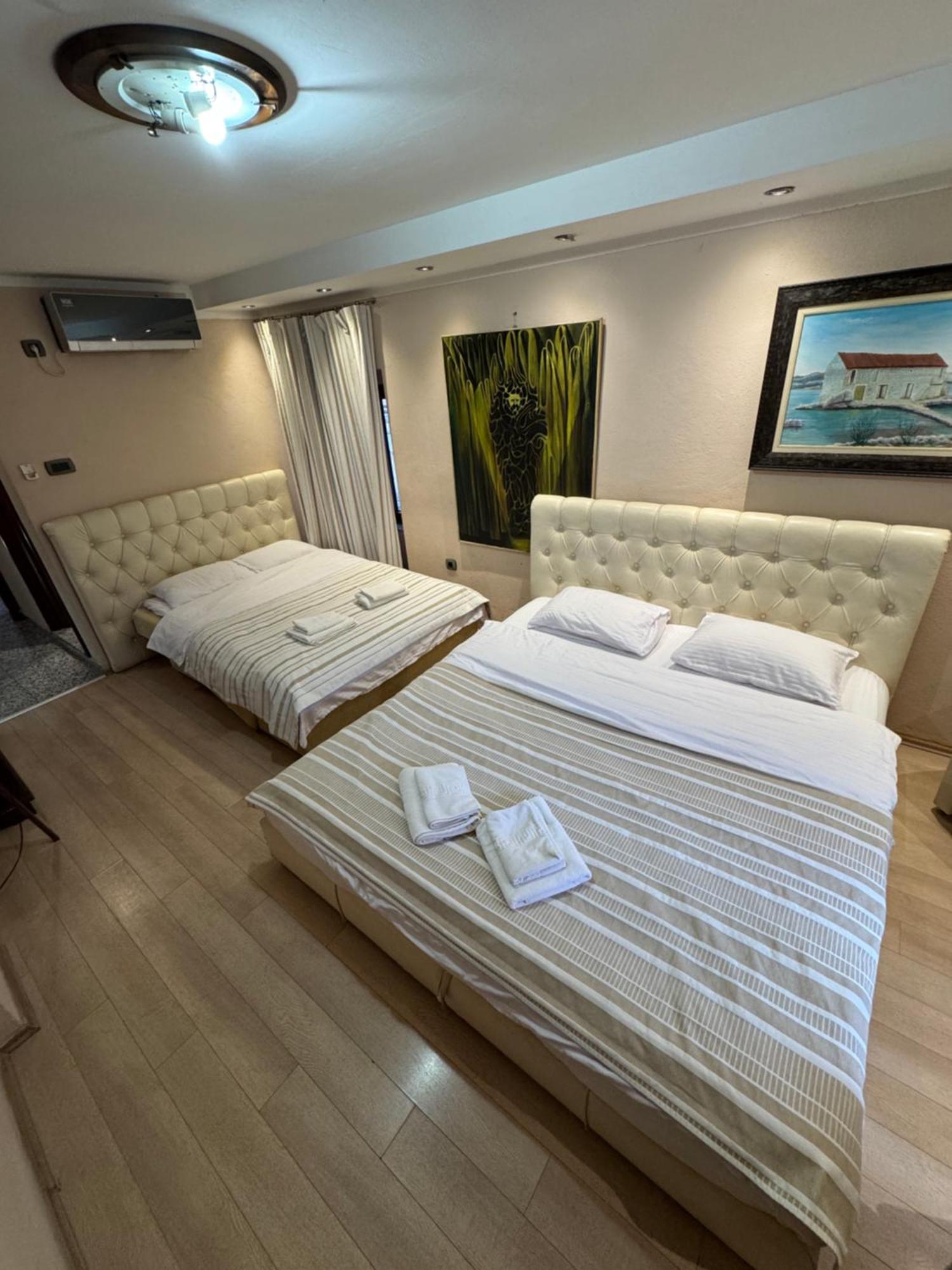 Vita Mundo Hotel Kotor Exterior photo